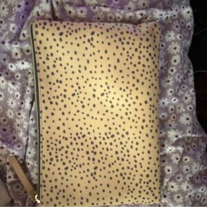 Target Tan and Black Speckled Clutch